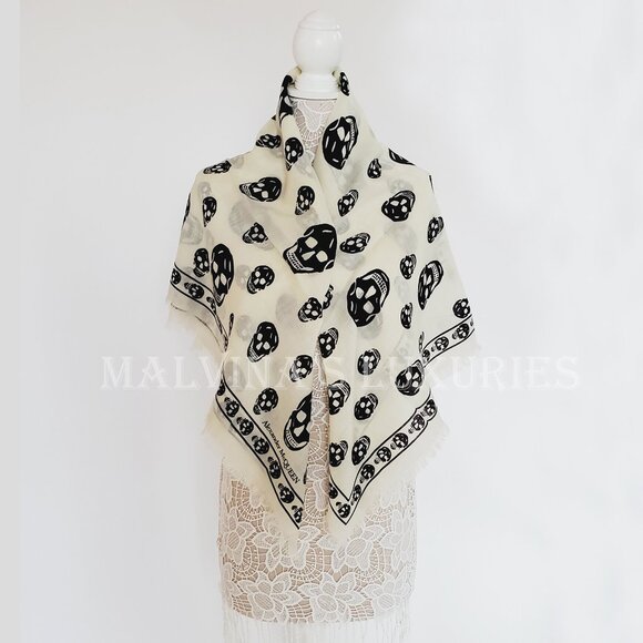 ALEXANDER MCQUEEN SCARF ICONIC SKULL PRINT IVORY WOOL FRINGE UNISEX - Picture 4 of 13